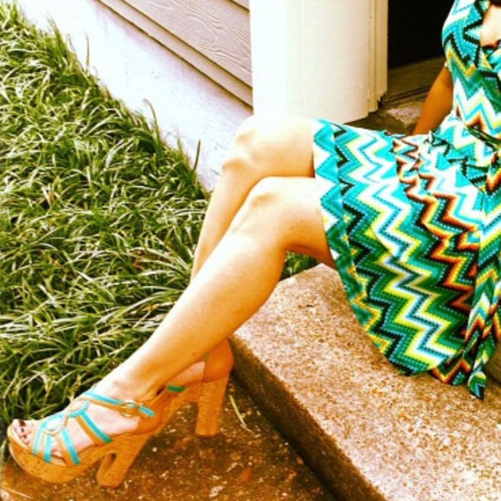 Meet your Posher, Leslie